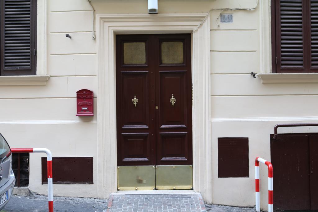 Gianicolo'S Hill Suite Apartment Rom Exterior foto
